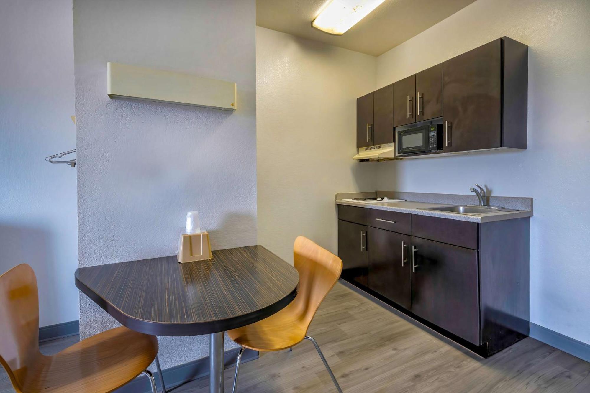 Motel 6-Cedar Park, TX Bagian luar foto