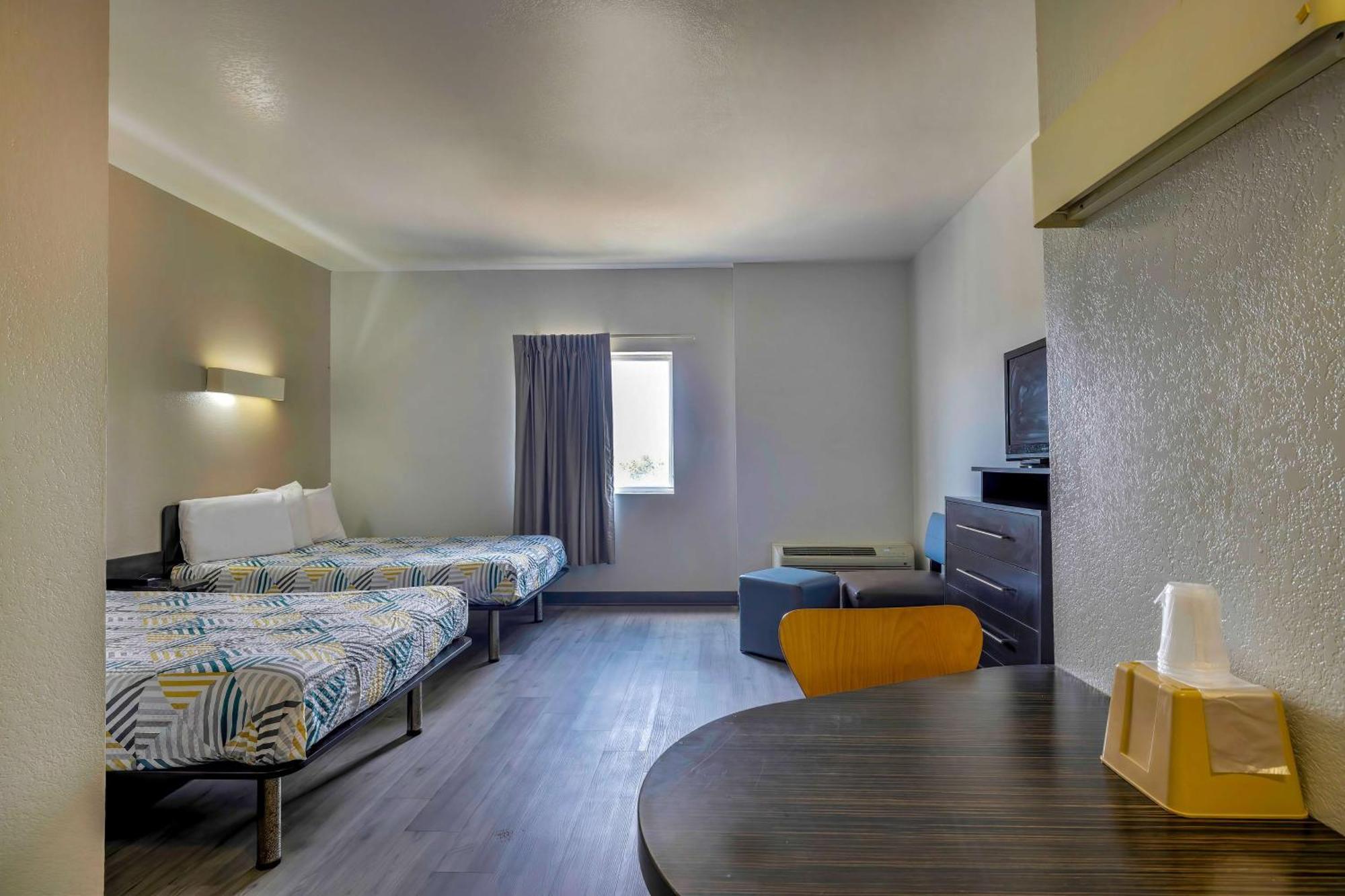 Motel 6-Cedar Park, TX Bagian luar foto